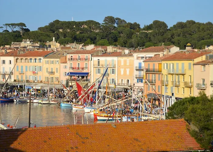 Magnifique Studio A Deux Pas Du Port De Saint-Tropez